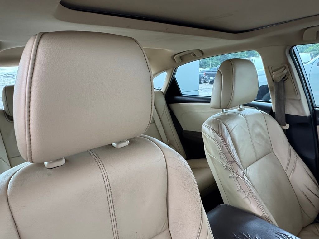 Used 2015 Toyota Avalon XLE Premium FWD image 17
