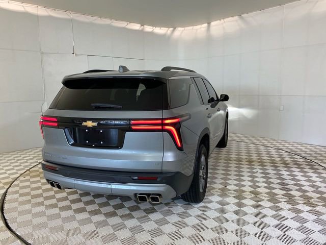 Used 2024 Chevrolet Traverse LT w/ LPO, Floor Liner Package AWD/4WD image 17