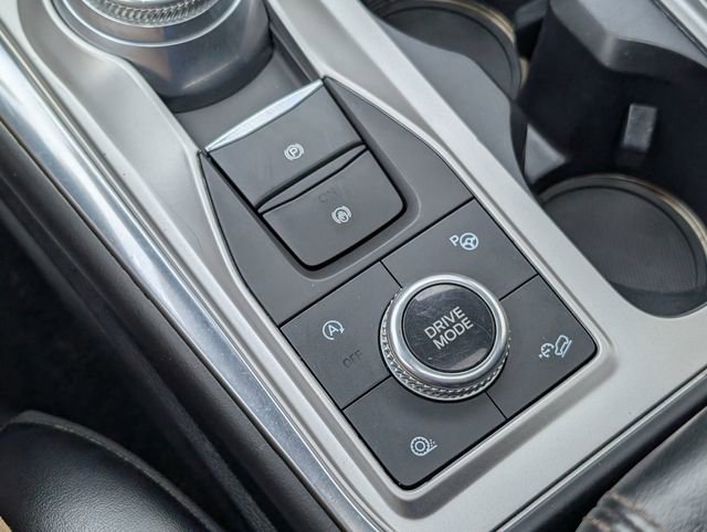 Used 2020 Ford Explorer Platinum w/ Premium Technology Package AWD/4WD image 20
