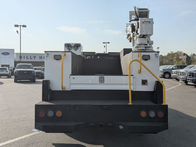 New 2026 Ford F550 4x4 Regular Cab Super Duty image 4