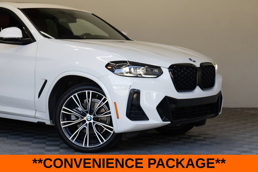 Used 2023 BMW X4 xDrive30i w/ M Sport Package AWD/4WD image 3