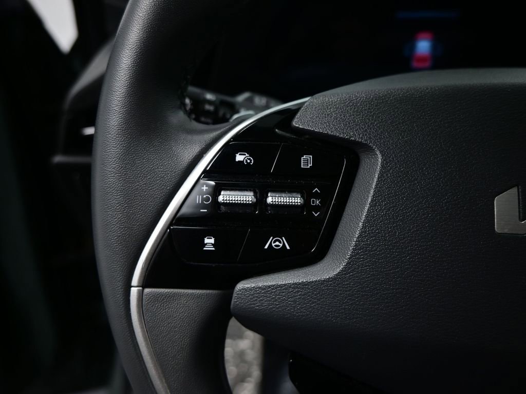 Used 2023 Kia Niro EX Touring image 13