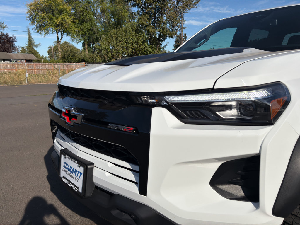Used 2024 Chevrolet Colorado ZR2 w/ ZR2 Convenience Package III AWD/4WD image 4