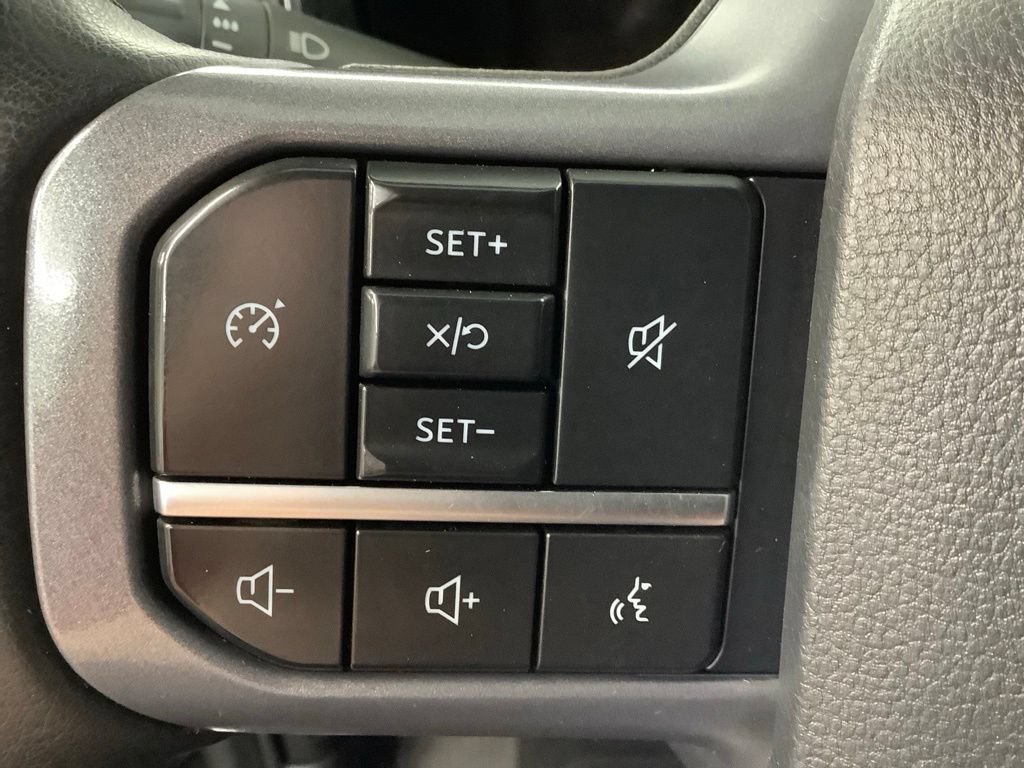 Used 2025 Ford F250 Lariat w/ FX4 Off-Road Package AWD/4WD image 16