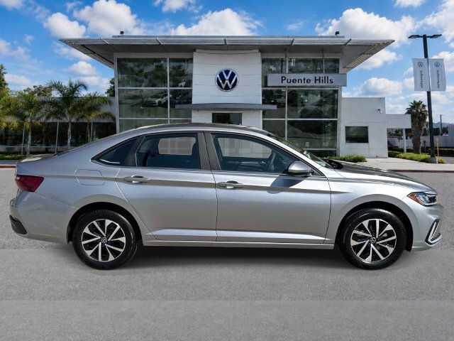 New 2027 Volkswagen Jetta S FWD image 3