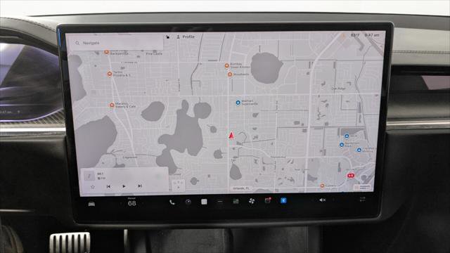 Used 2021 Tesla Model S Plaid image 32