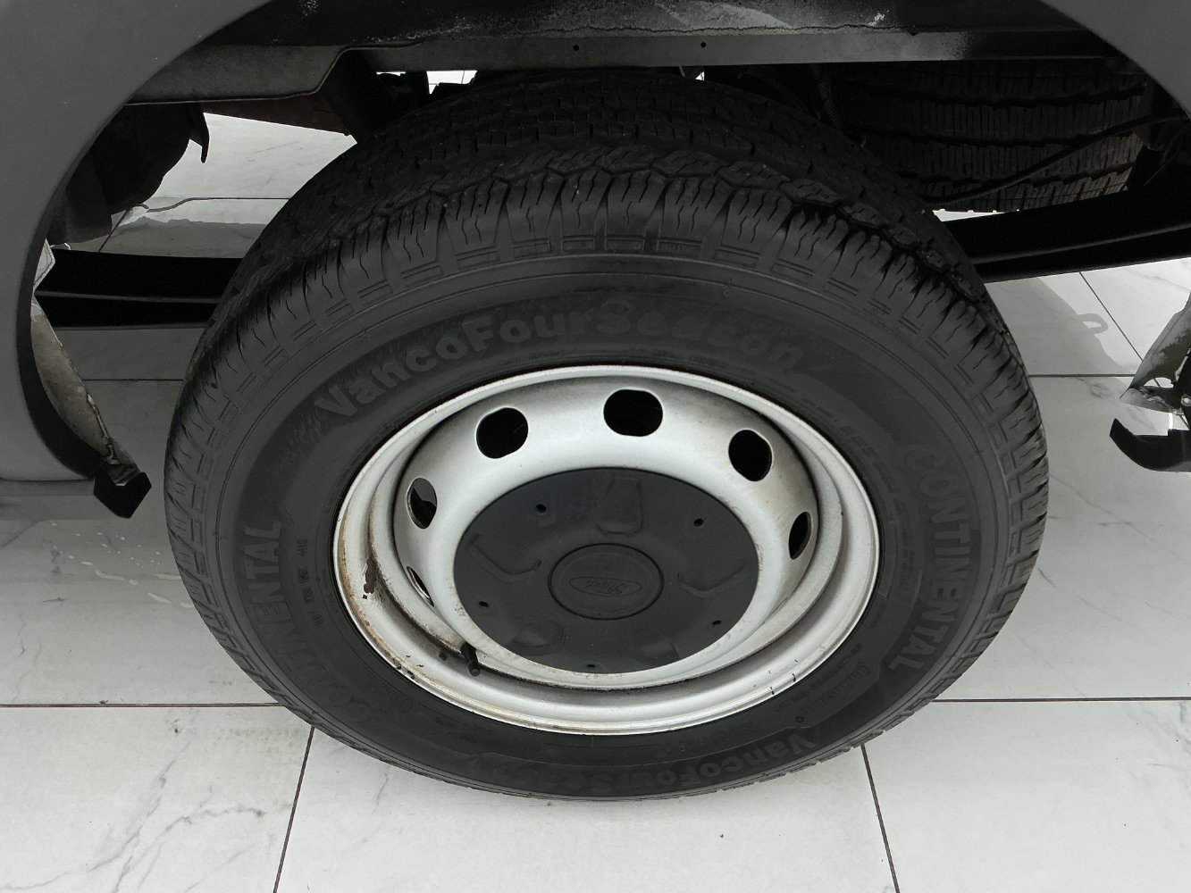 Used 2021 Ford Transit 250 Low Roof RWD image 36