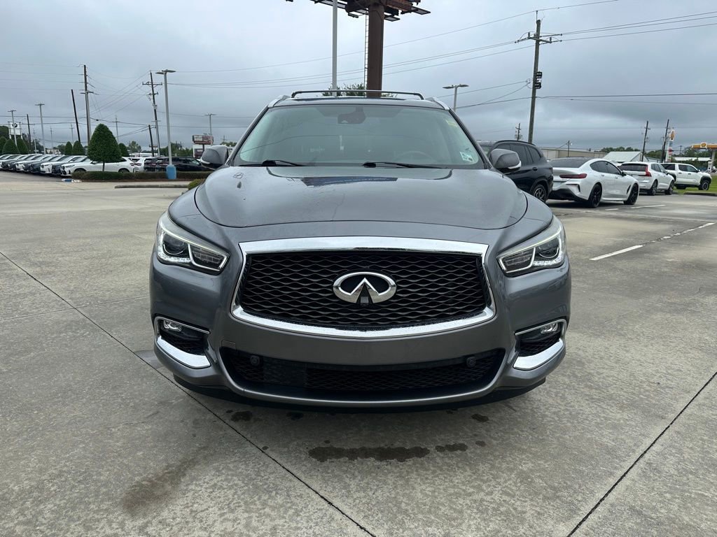 Used 2020 INFINITI QX60 Luxe w/ Sensory Package AWD/4WD image 2