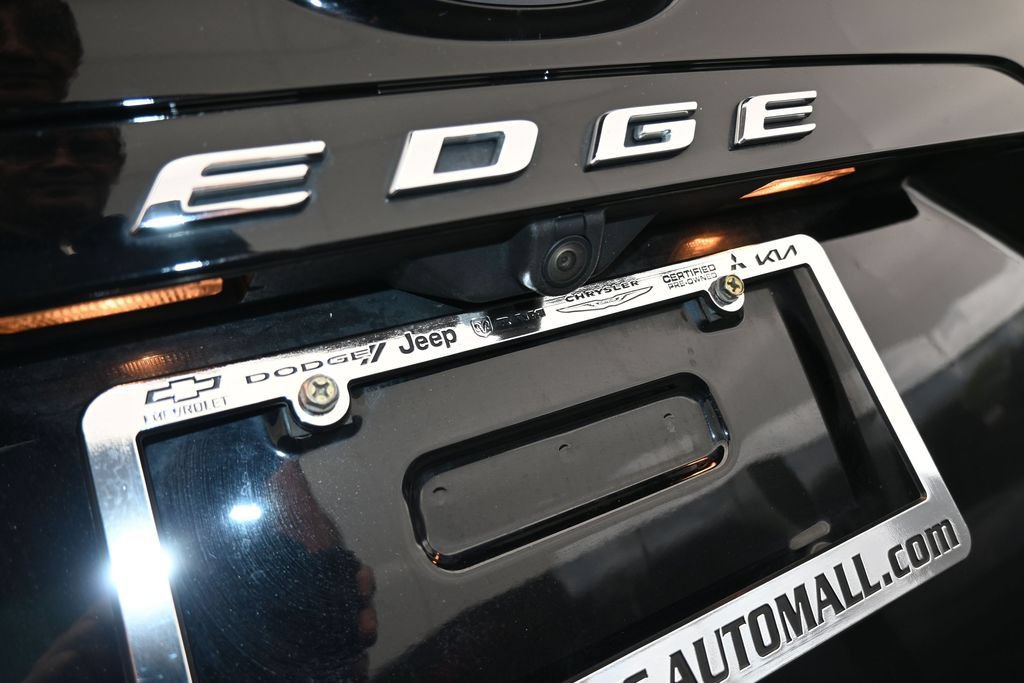 Used 2024 Ford Edge Titanium AWD/4WD image 40