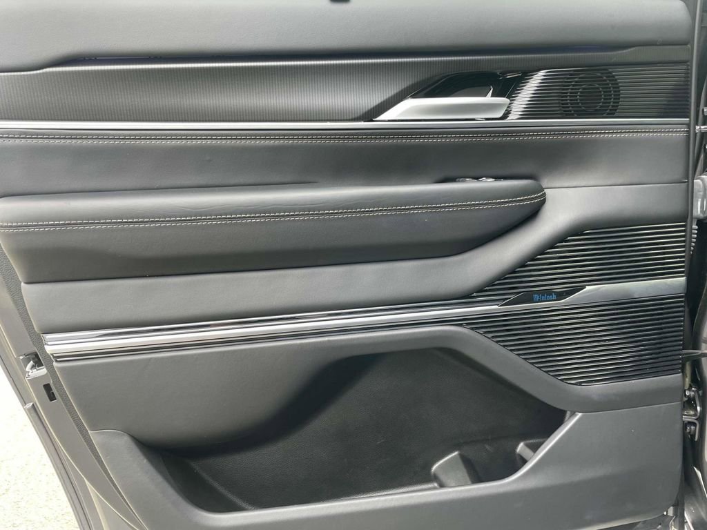 Used 2024 Jeep Grand Wagoneer L Series II w/ Quick Order Packagew 28T image 25