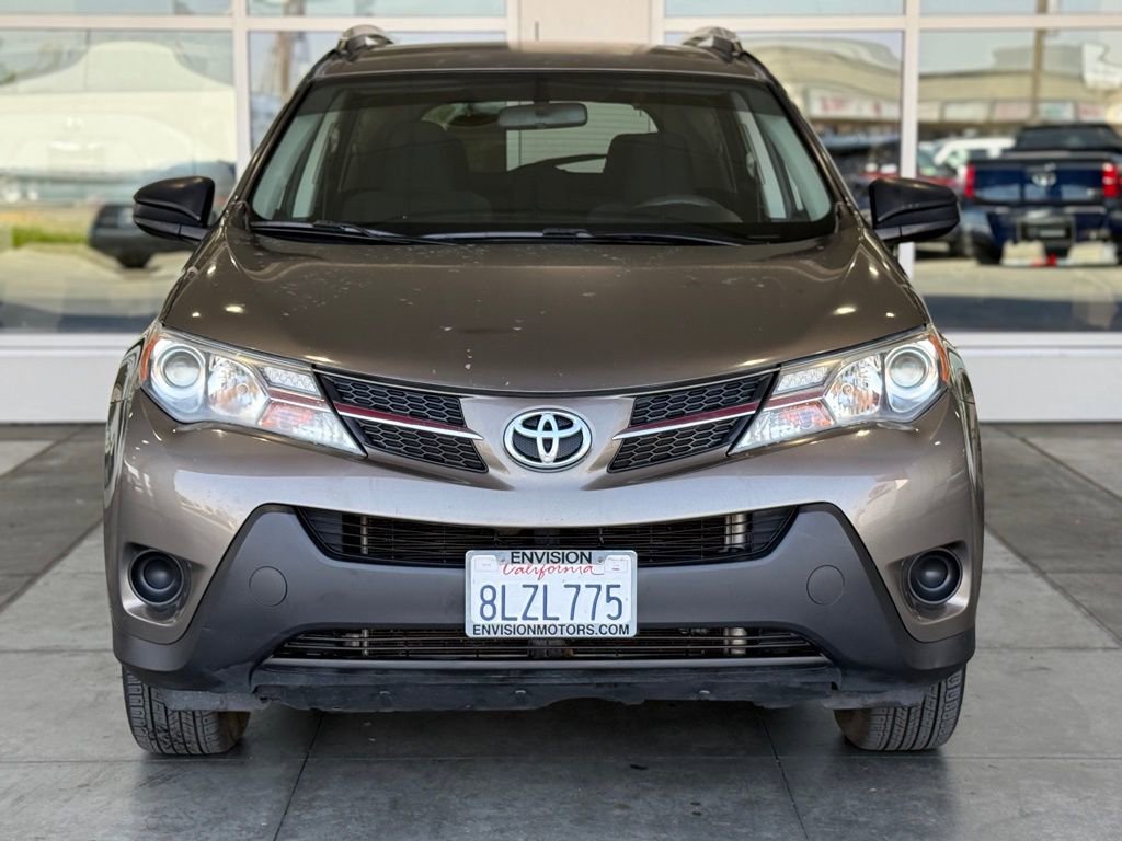Used 2014 Toyota RAV4 LE image 4