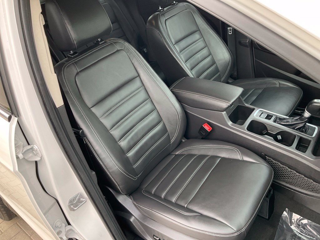 Used 2017 Ford Escape Titanium FWD image 15
