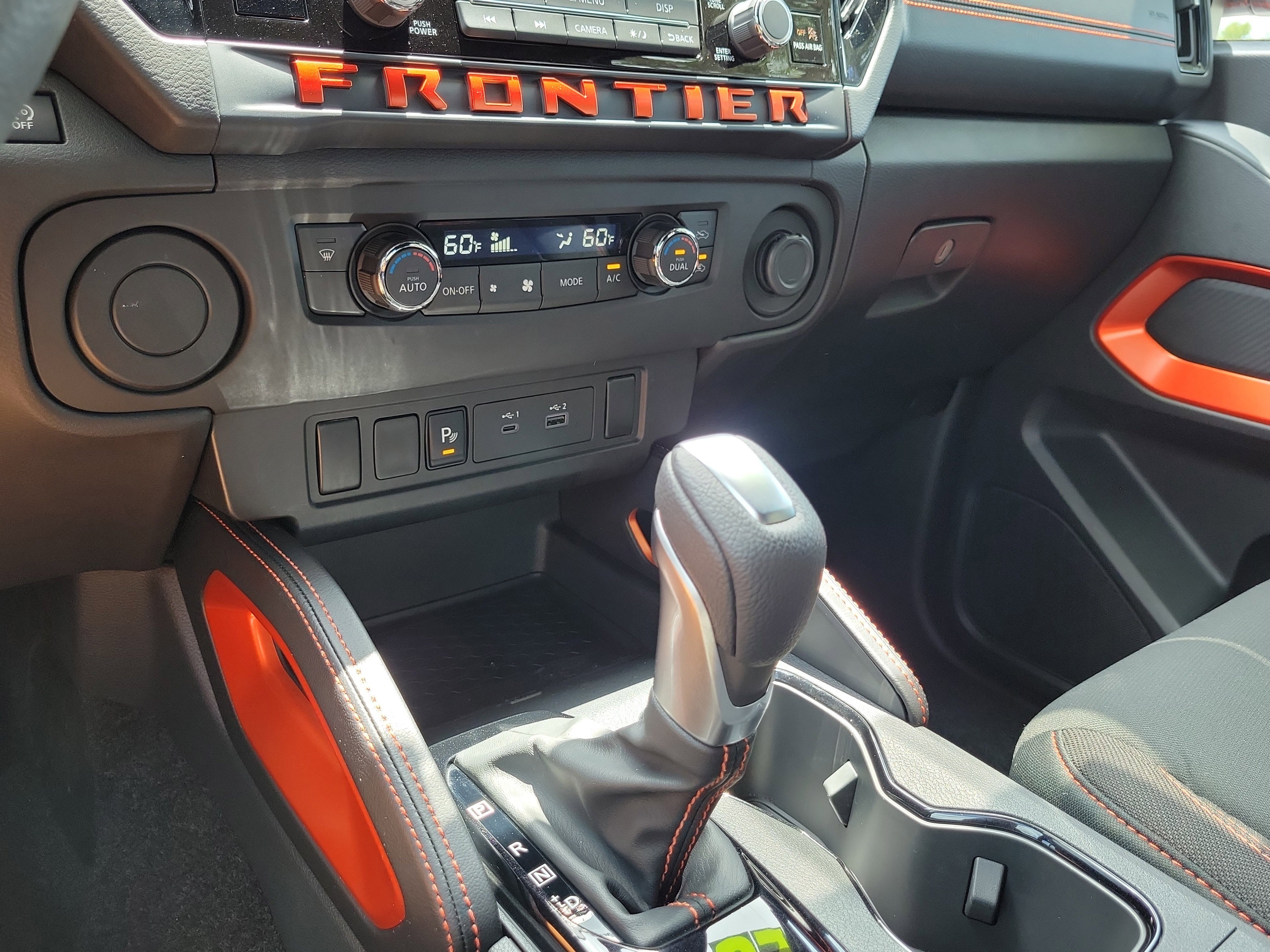 Certified 2025 Nissan Frontier Pro-X RWD image 26