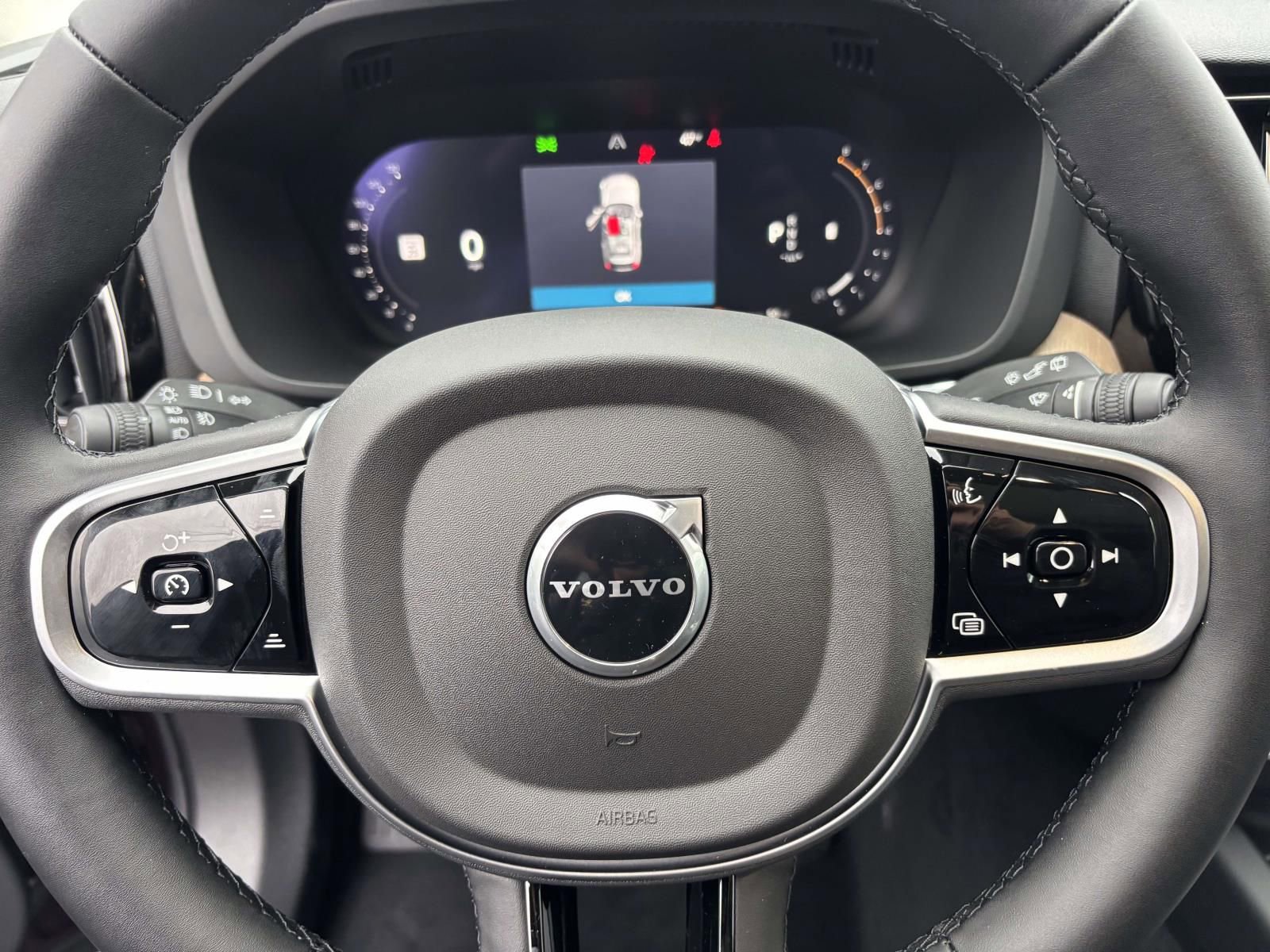 New 2026 Volvo XC60 B5 Plus w/ Protection Package Premier image 14