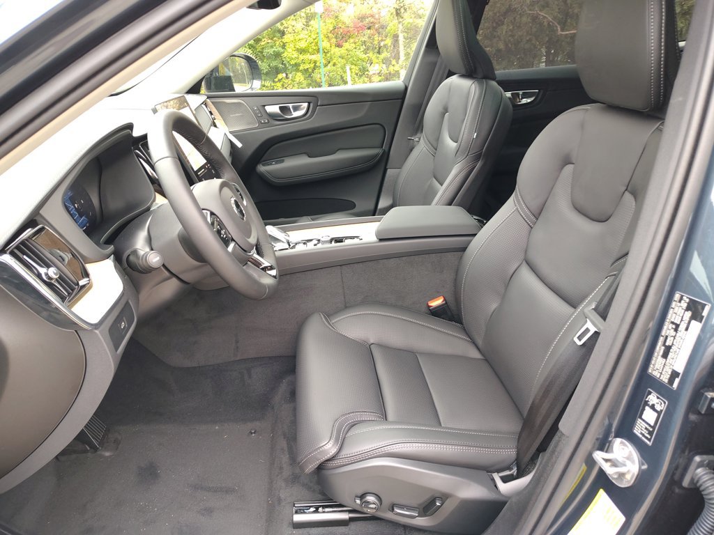 New 2027 Volvo XC60 B5 Ultra AWD/4WD image 18