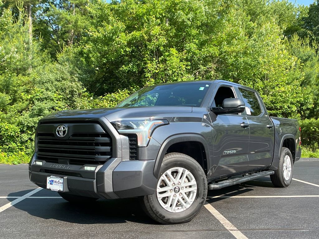 New 2025 Toyota Tundra SR5 w/ SR5 Convenience Package image 1