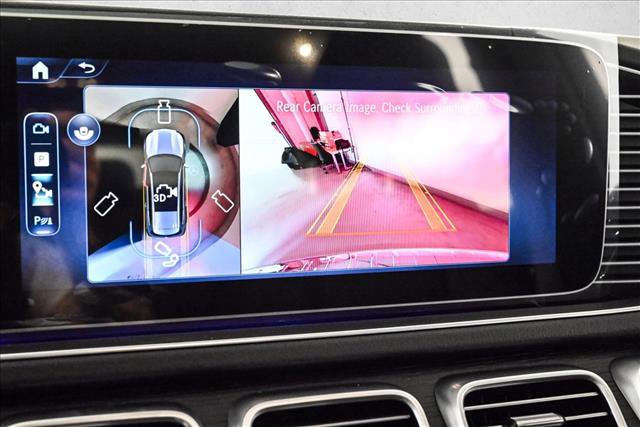 New 2026 Mercedes-Benz GLS 580 4MATIC image 14