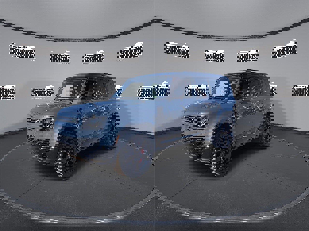 Used 2024 Land Rover Defender 110 X-Dynamic SE image 3