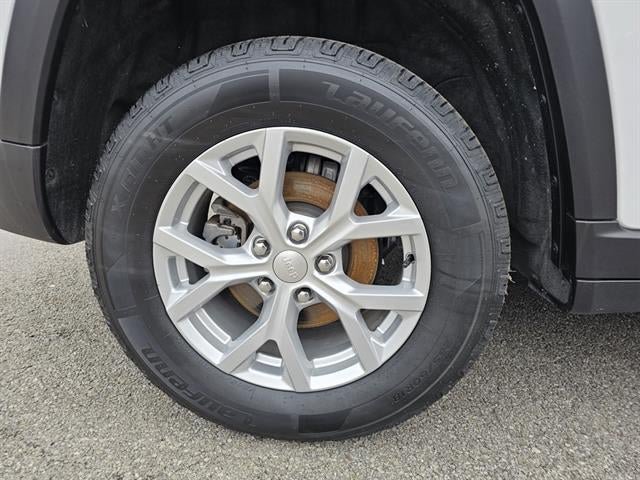 Used 2024 Jeep Grand Cherokee Limited AWD/4WD image 14