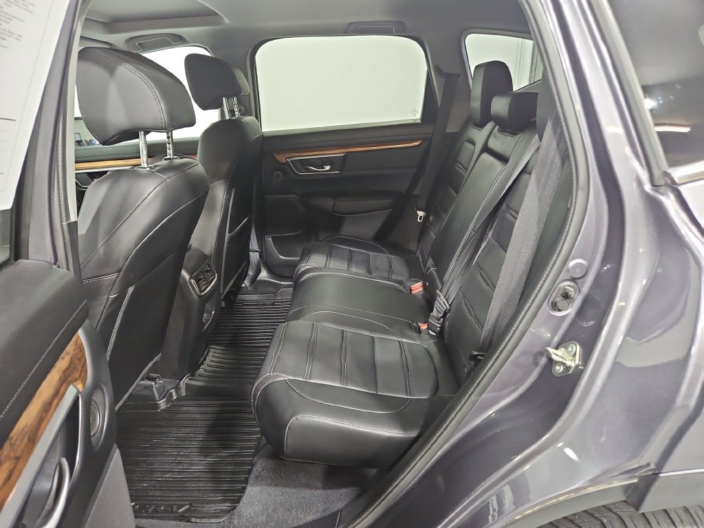 Used 2020 Honda CR-V Touring image 25