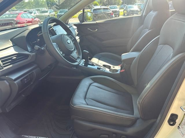Used 2025 Subaru Crosstrek 2.5i Limited AWD/4WD image 14
