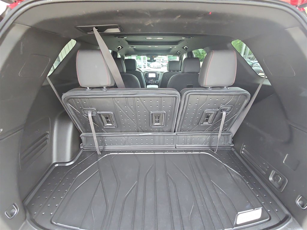 Used 2023 Chevrolet Traverse RS image 26