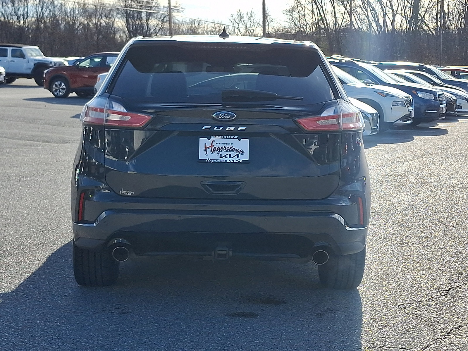 Used 2021 Ford Edge ST-Line w/ Class II Trailer Tow Package image 5