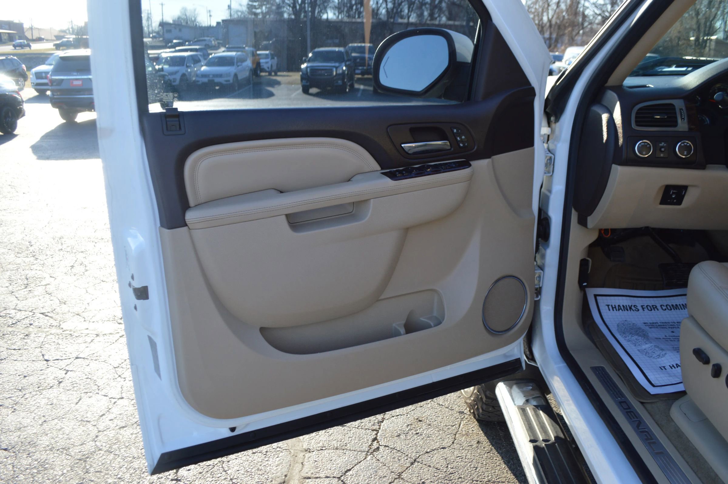 Used 2013 GMC Sierra 2500 Denali AWD/4WD image 15