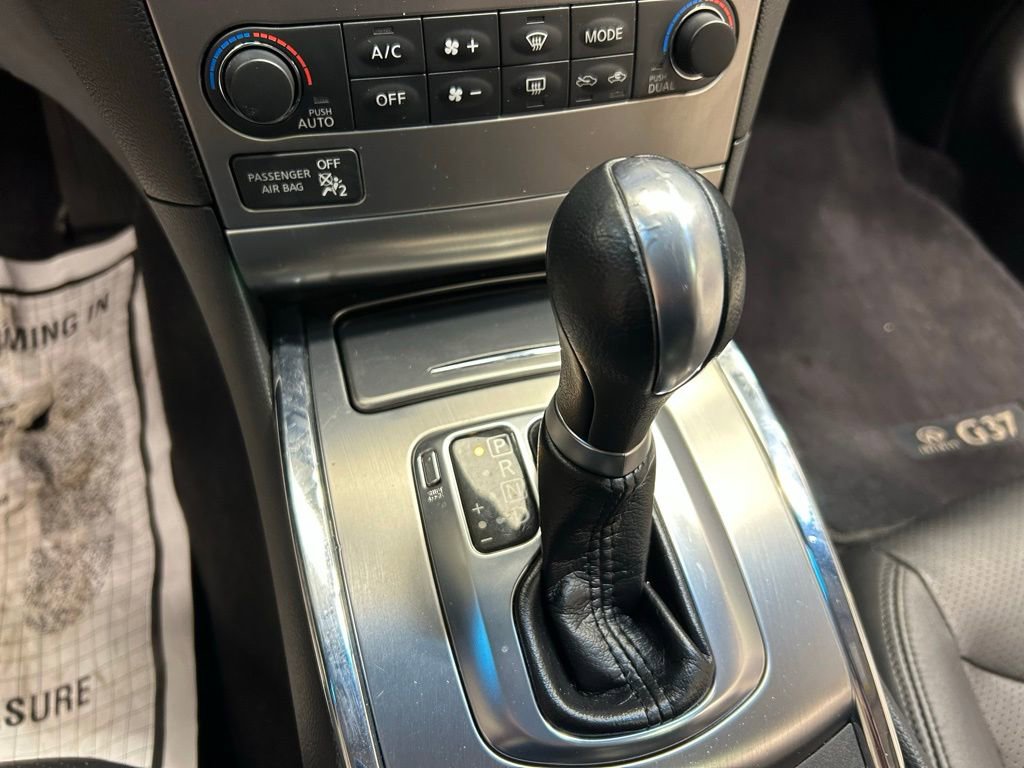 Used 2012 INFINITI G37 x w/ Premium Pkg image 15