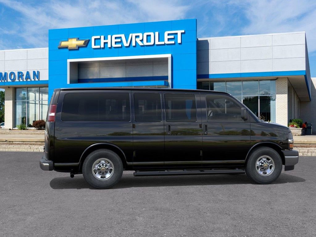 New 2026 Chevrolet Express 2500 LT w/ LT Preferred Equipment Group RWD image 5