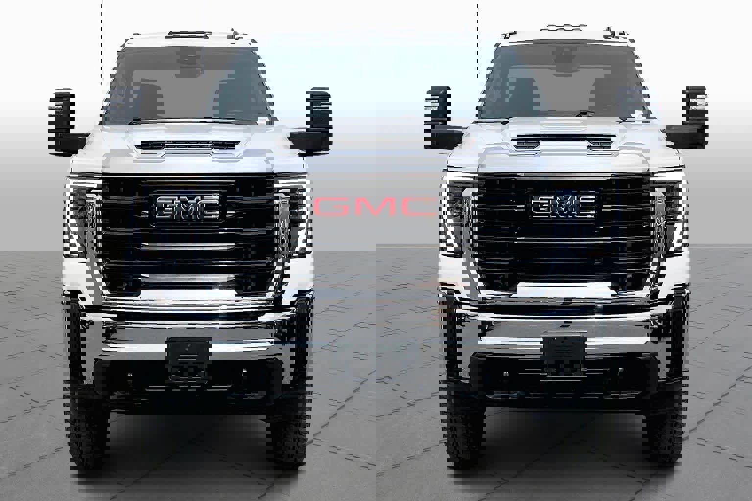 Used 2024 GMC Sierra 2500 Pro image 4