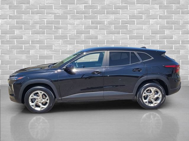 Certified 2024 Chevrolet Trax LS w/ LS Convenience Package FWD image 9