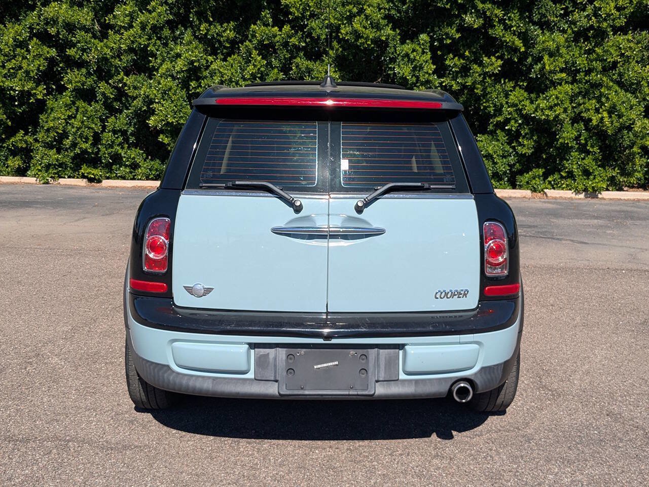 Used 2011 MINI Cooper Clubman w/ Premium Pkg image 4