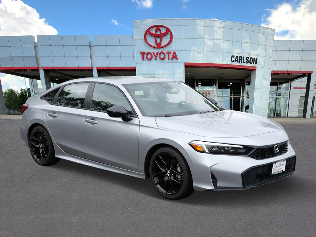 Used 2025 Honda Civic Sport image 2