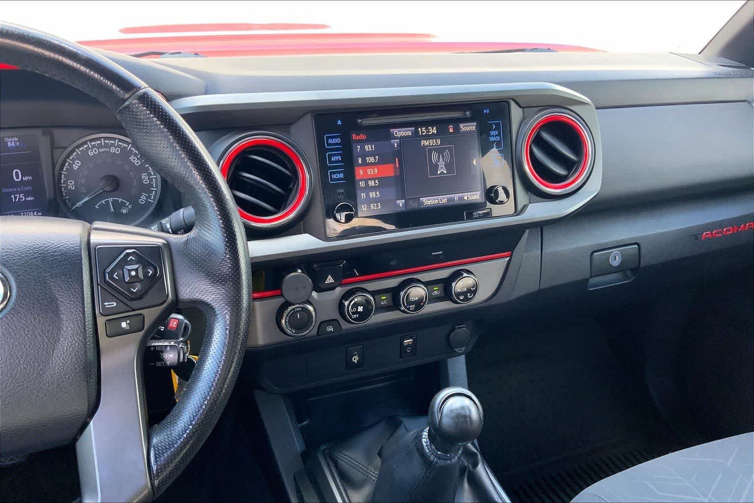 Used 2016 Toyota Tacoma SR AWD/4WD image 15