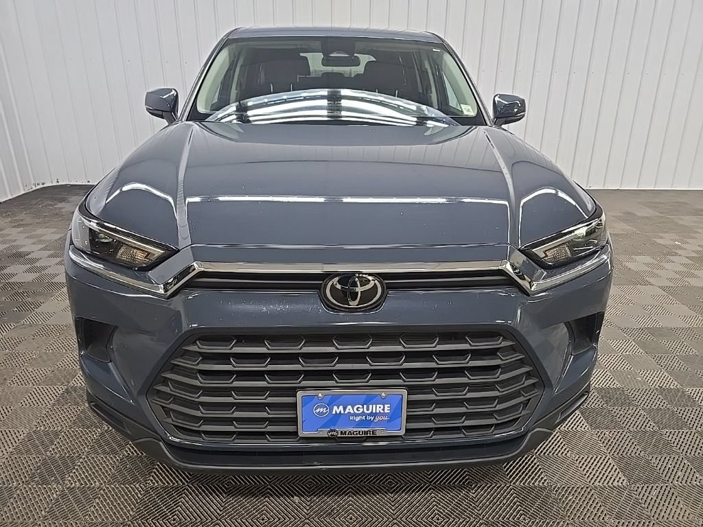 Used 2025 Toyota Grand Highlander AWD image 8