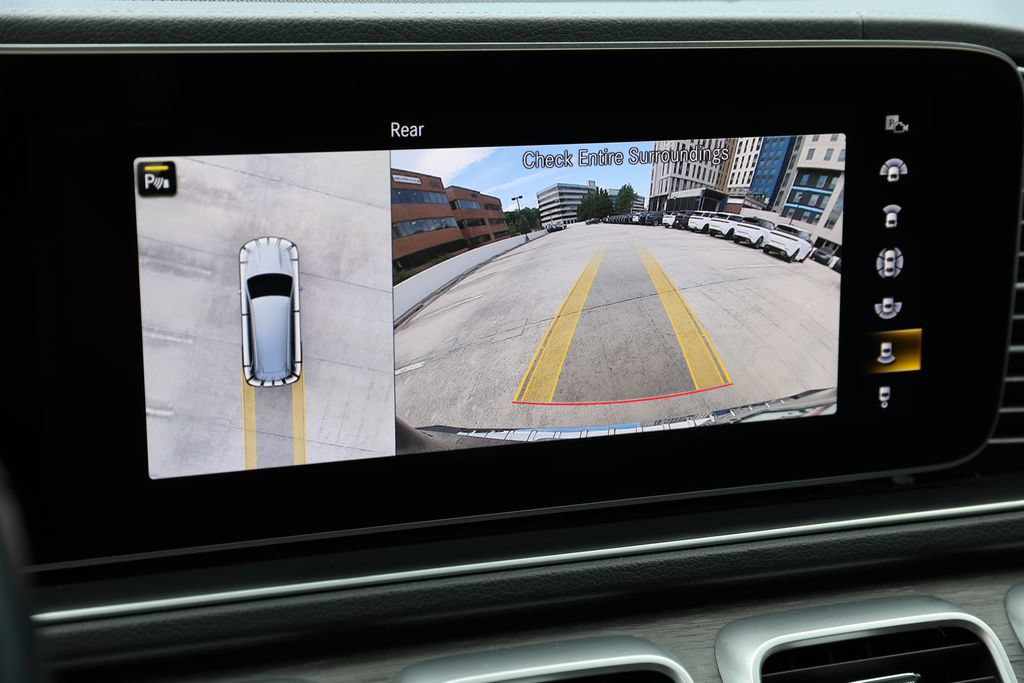 Used 2020 Mercedes-Benz GLS 450 4MATIC image 22