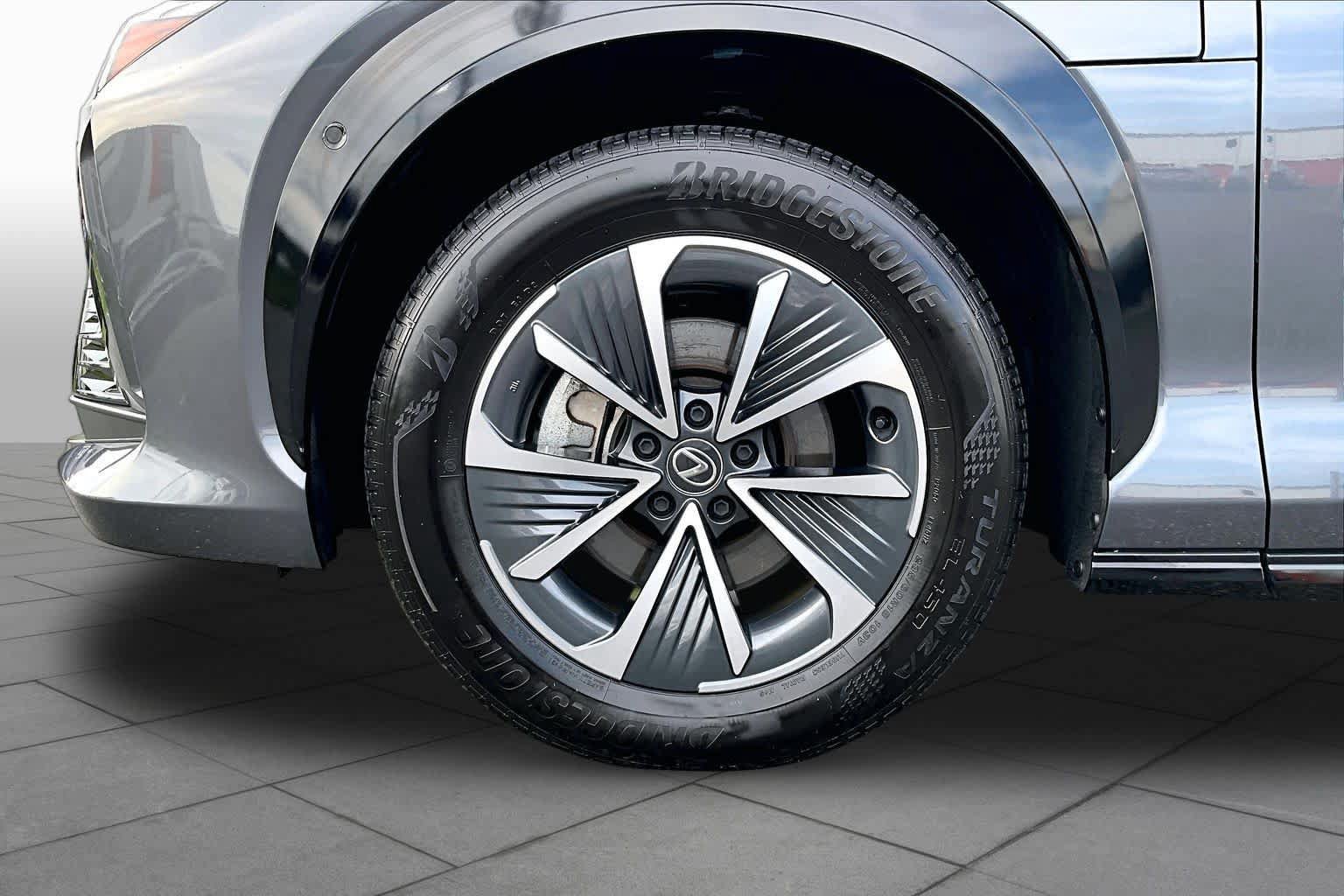 Used 2023 Lexus RZ 450e Premium w/ Technology Package AWD/4WD image 10