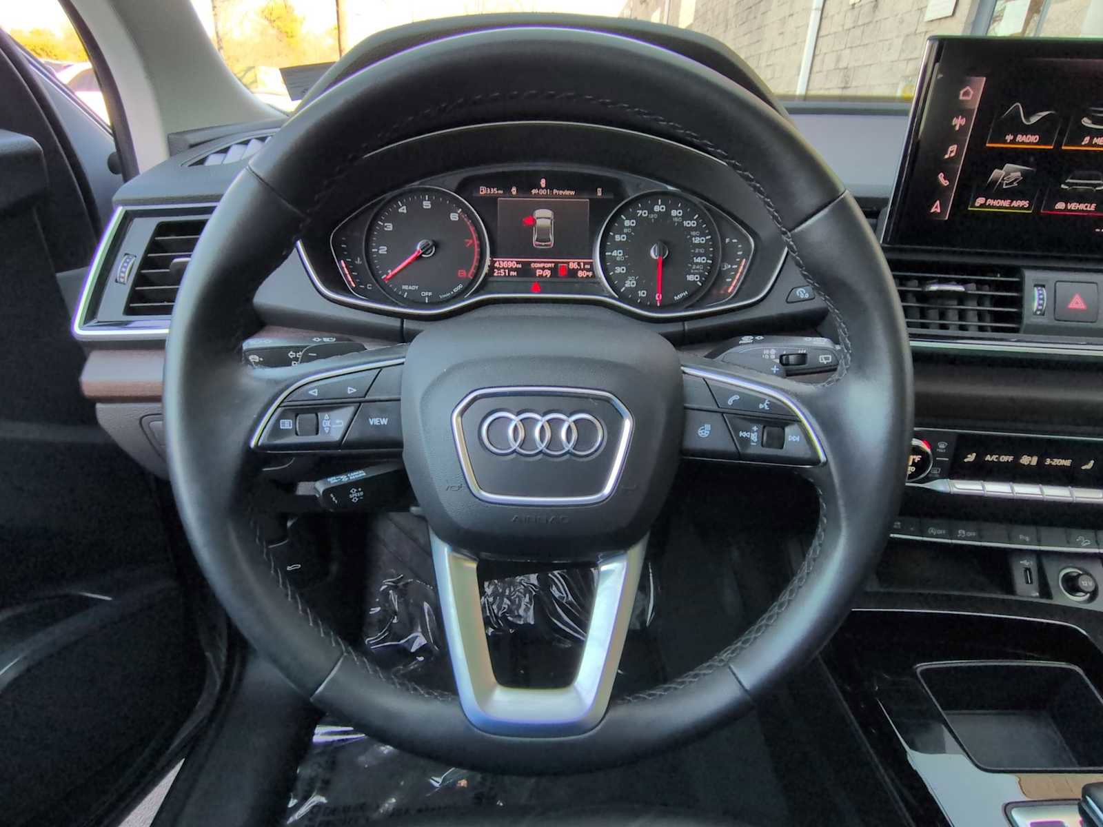 Used 2021 Audi Q5 Premium w/ Convenience Package image 25
