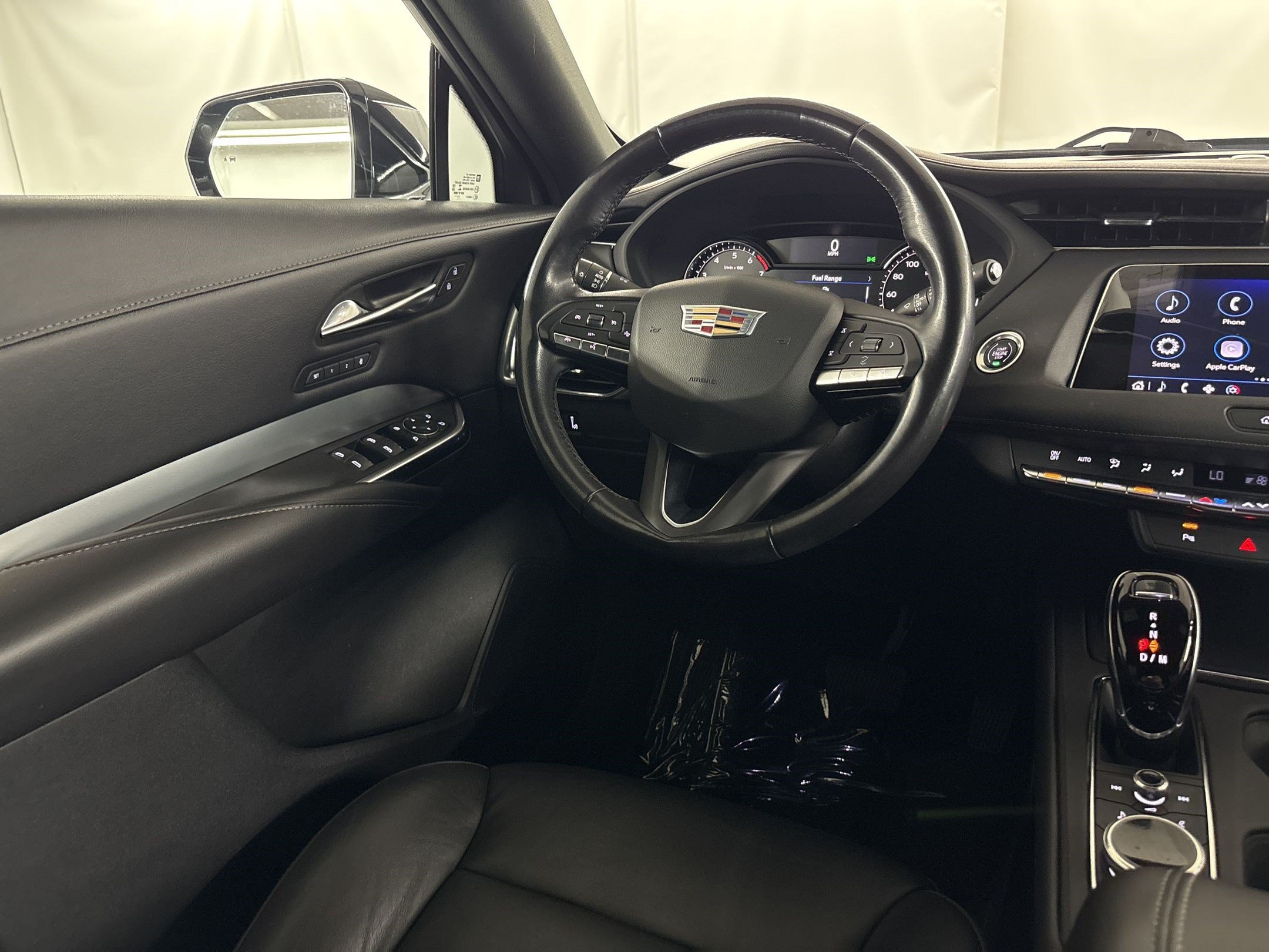 Used 2022 Cadillac XT4 Premium Luxury w/ Safety Alert Package AWD/4WD image 28