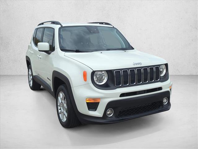 Used 2021 Jeep Renegade Latitude image 3