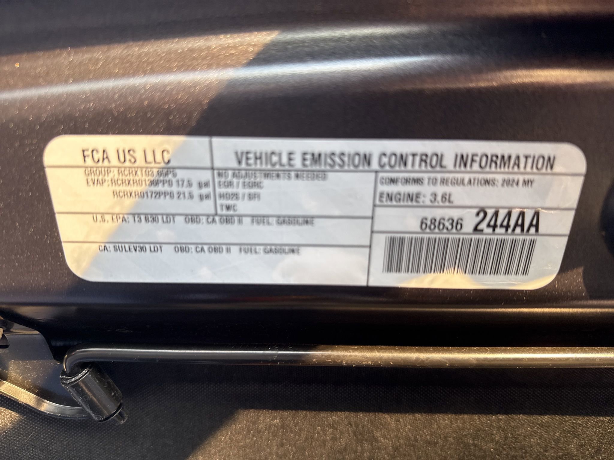 Used 2024 Jeep Wrangler Sport image 43