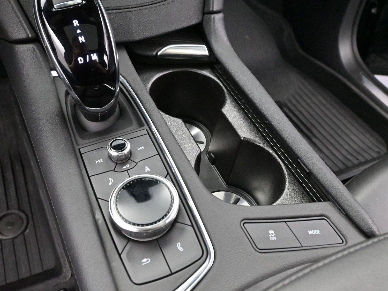 Certified 2025 Cadillac XT5 Premium Luxury image 21