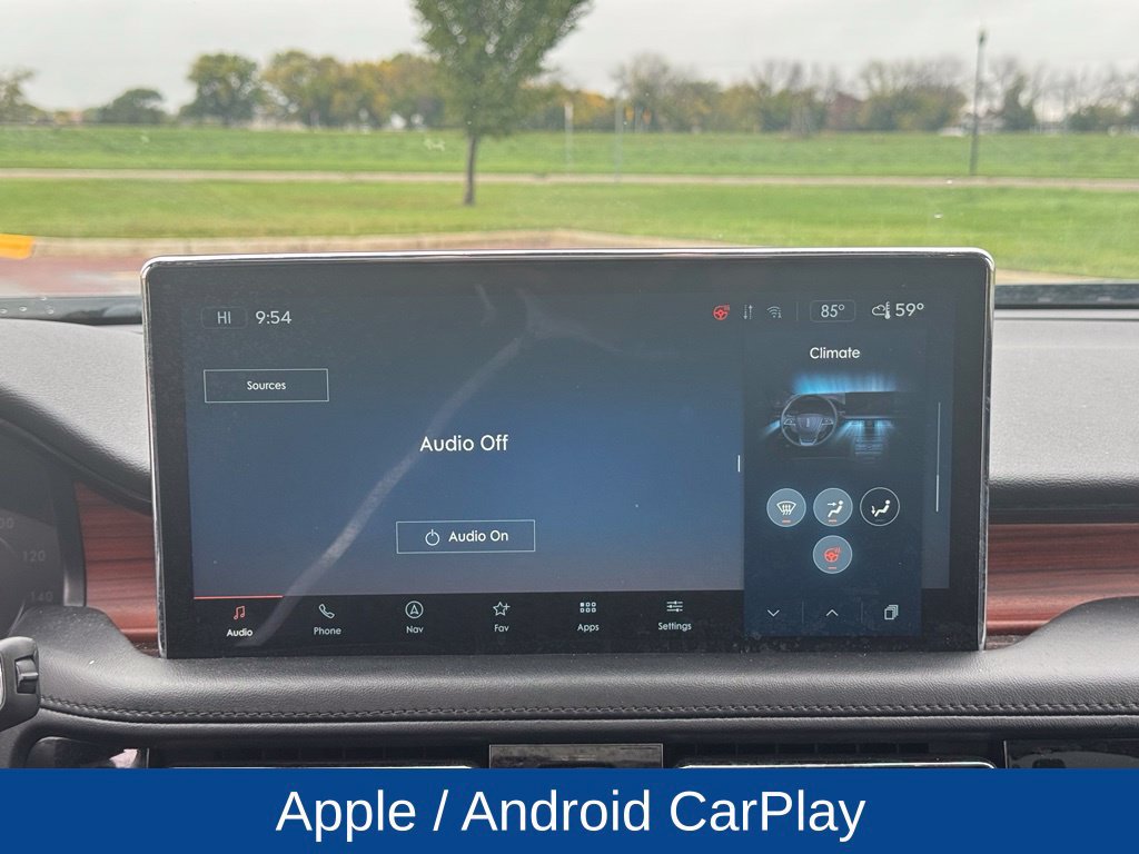Used 2023 Lincoln Nautilus Reserve AWD/4WD image 23