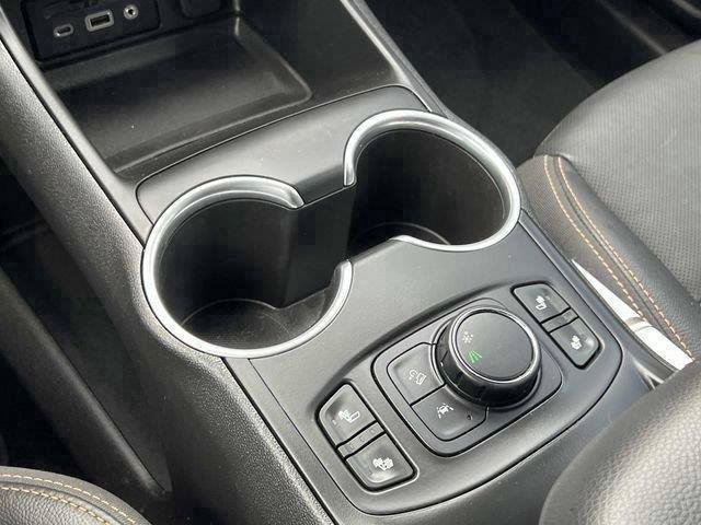 Used 2020 GMC Terrain SLT w/ Preferred Package FWD image 25