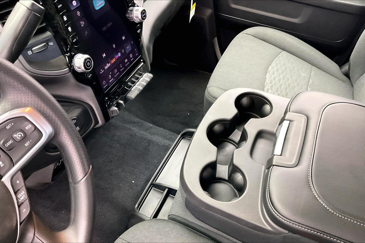 New 2026 RAM 2500 Warlock AWD/4WD image 8