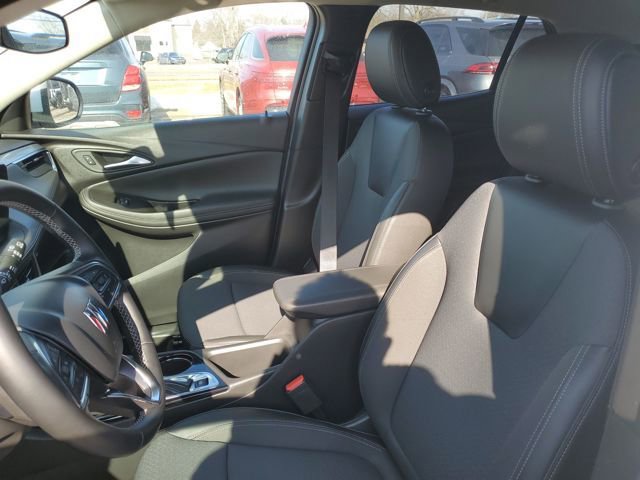 Used 2024 Buick Encore GX Preferred image 5
