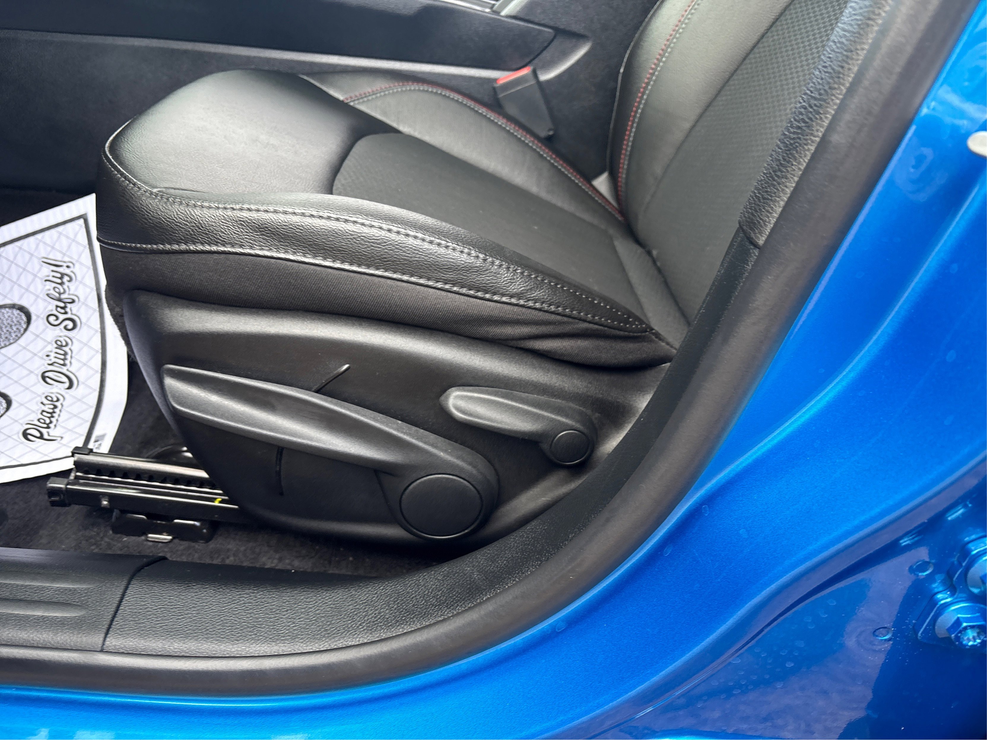 Used 2024 Jeep Compass Trailhawk image 18