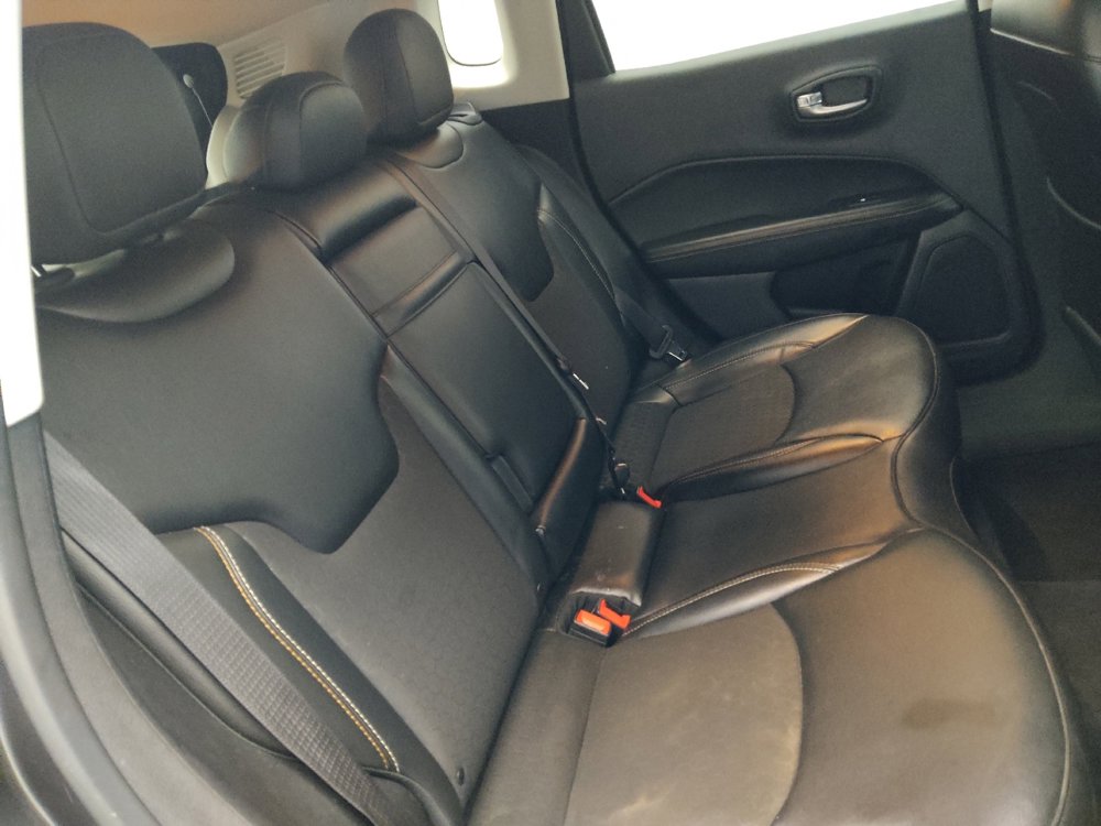 Used 2019 Jeep Compass Latitude w/ Popular Equipment Group image 19