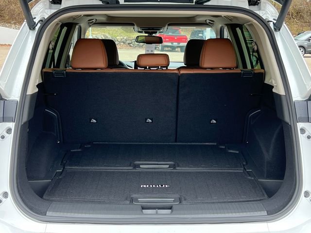 New 2026 Nissan Rogue Platinum image 35